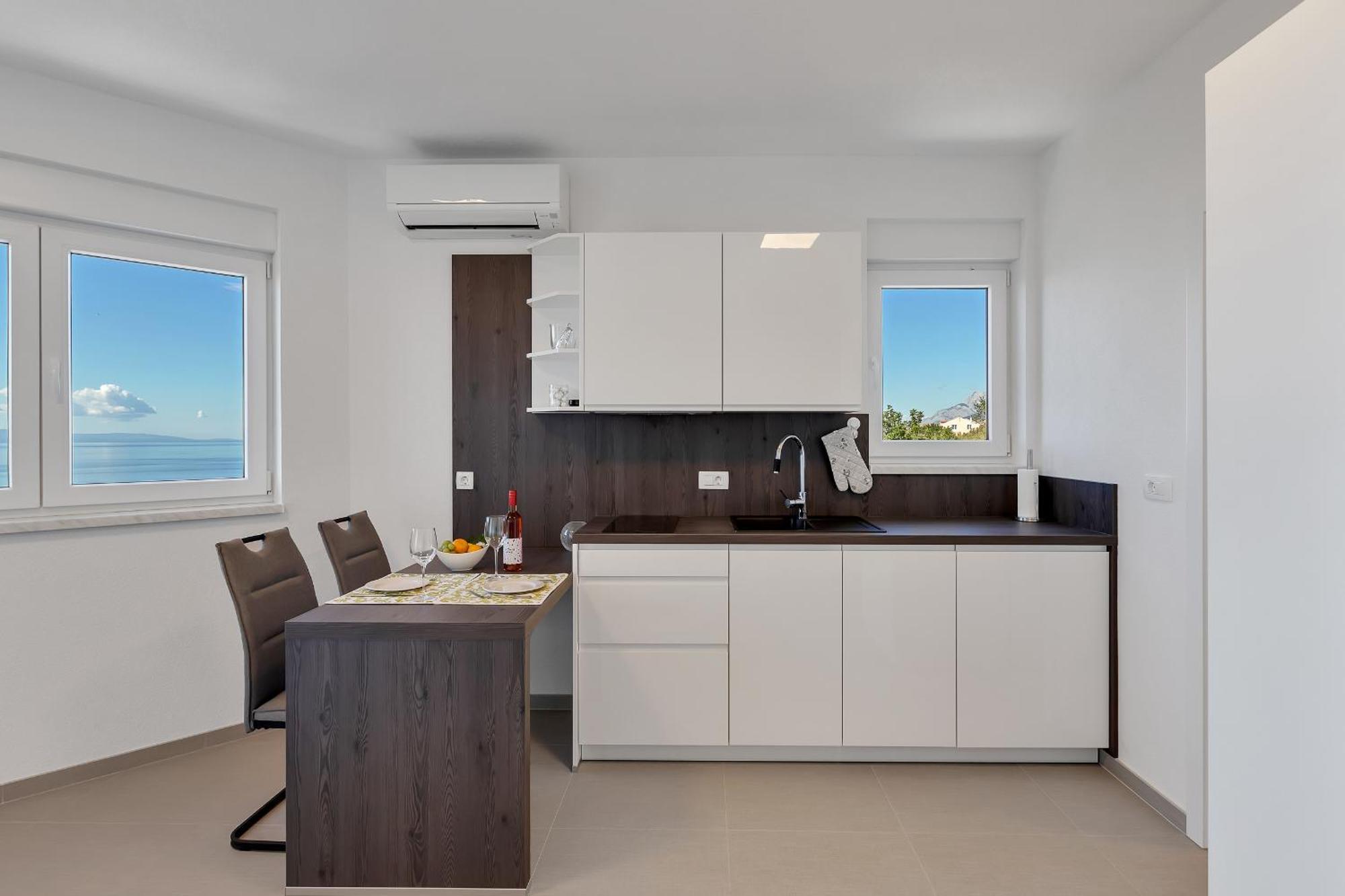 Golden Horizon Retreat Apartment Podgora Bagian luar foto