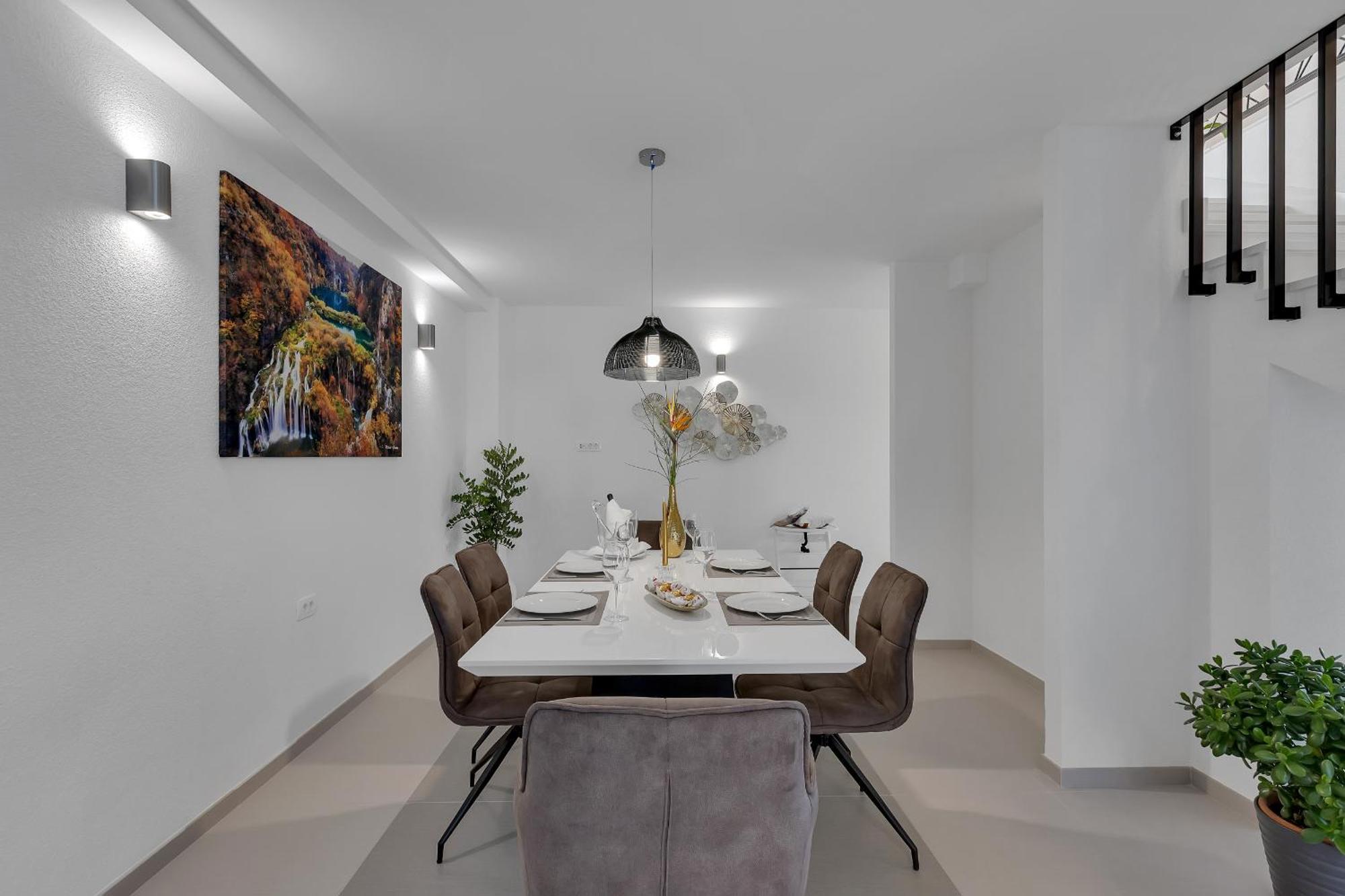 Golden Horizon Retreat Apartment Podgora Bagian luar foto