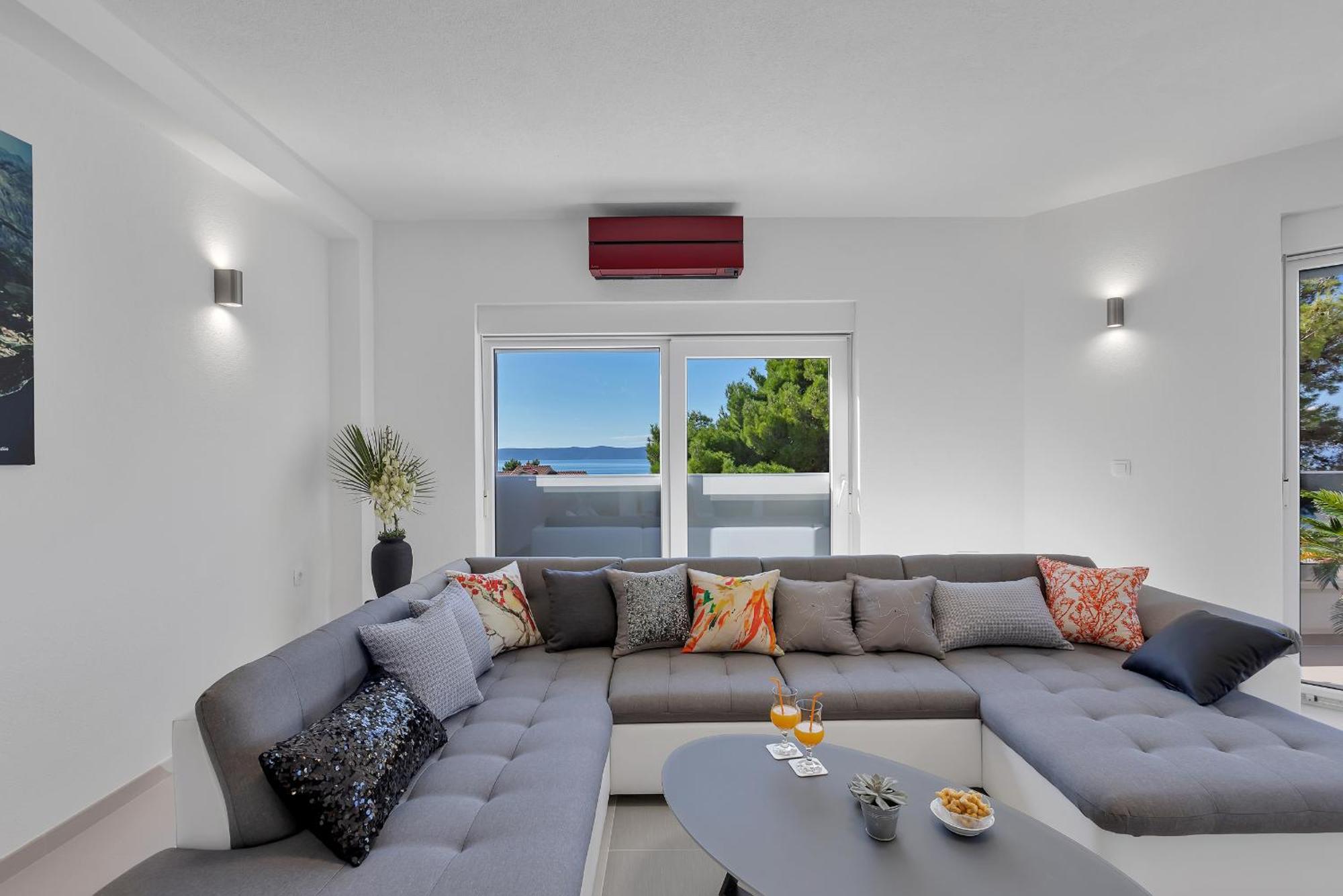 Golden Horizon Retreat Apartment Podgora Bagian luar foto
