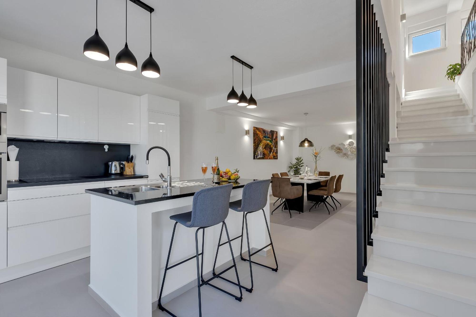Golden Horizon Retreat Apartment Podgora Bagian luar foto